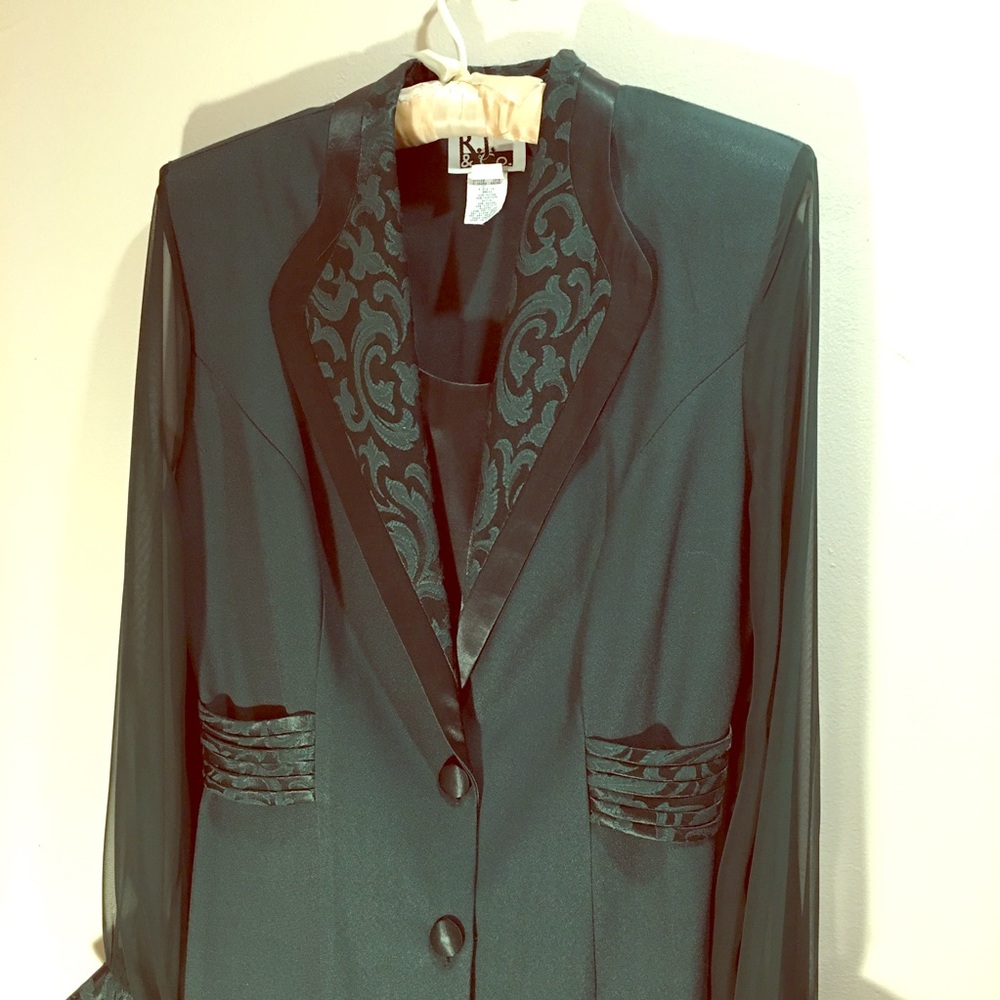 Formal dark green midi dress .See pictures